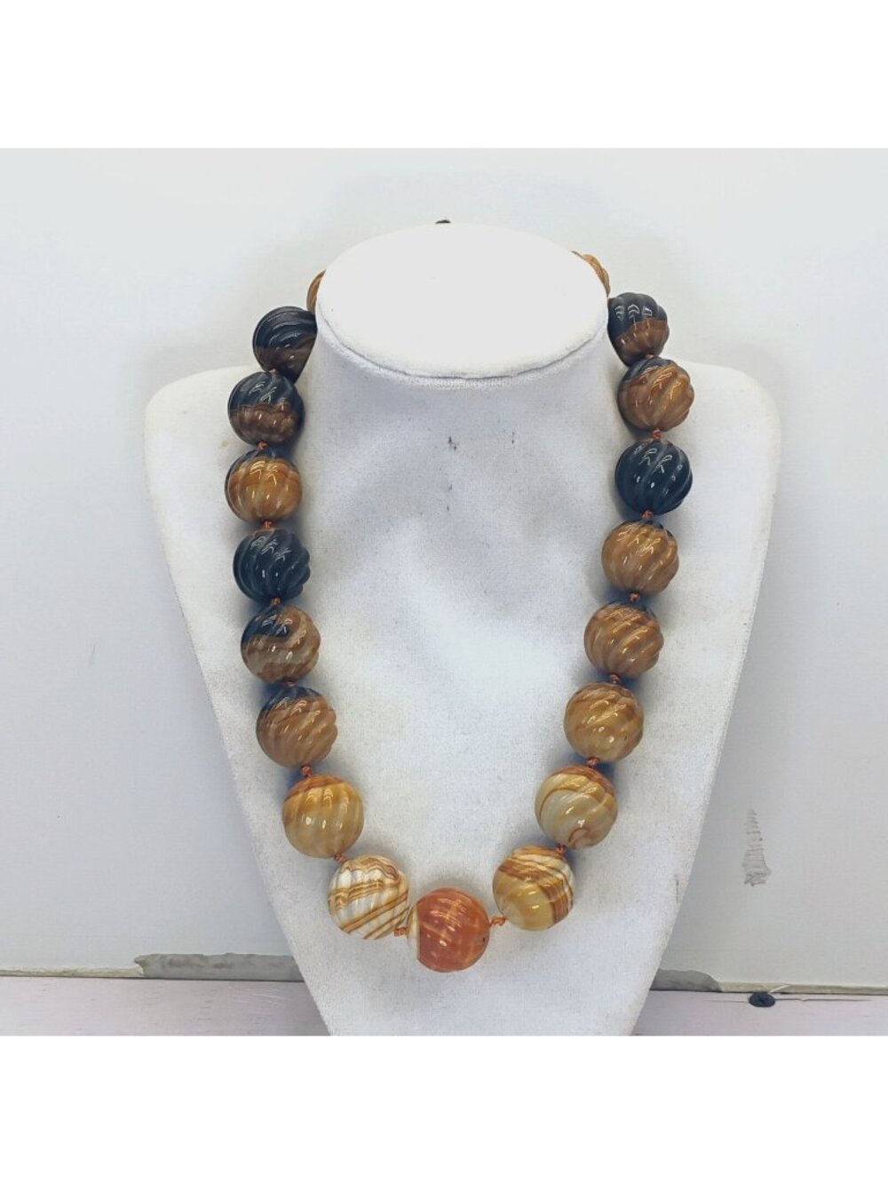 Carved Swirl Melon Banded Agate Bead Necklace Huge 20mm Beads Designer Signed